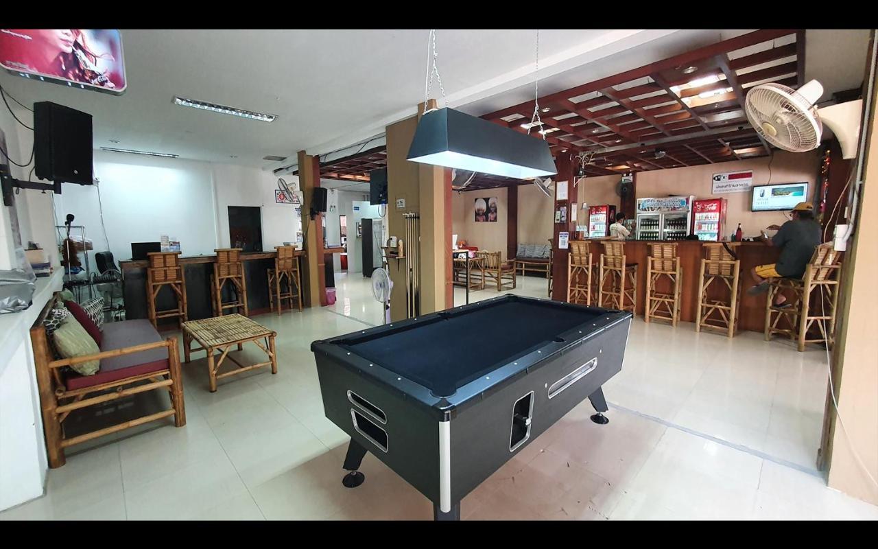 P & T Hostel Bangrak Kültér fotó