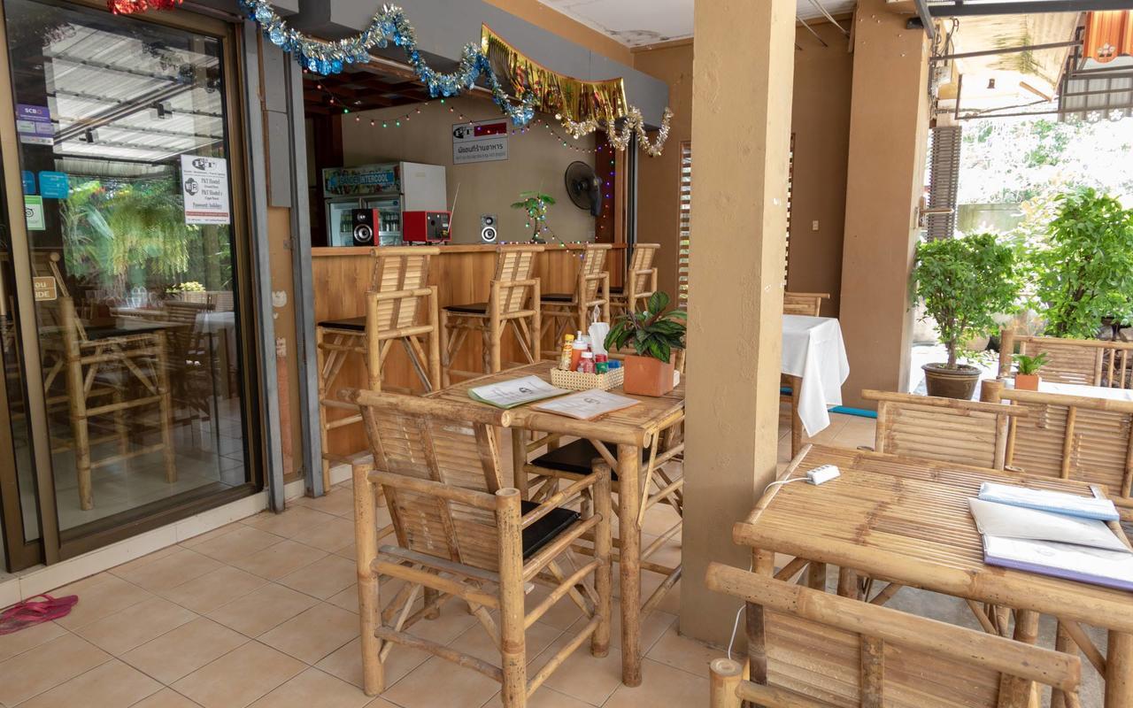 P & T Hostel Bangrak Kültér fotó