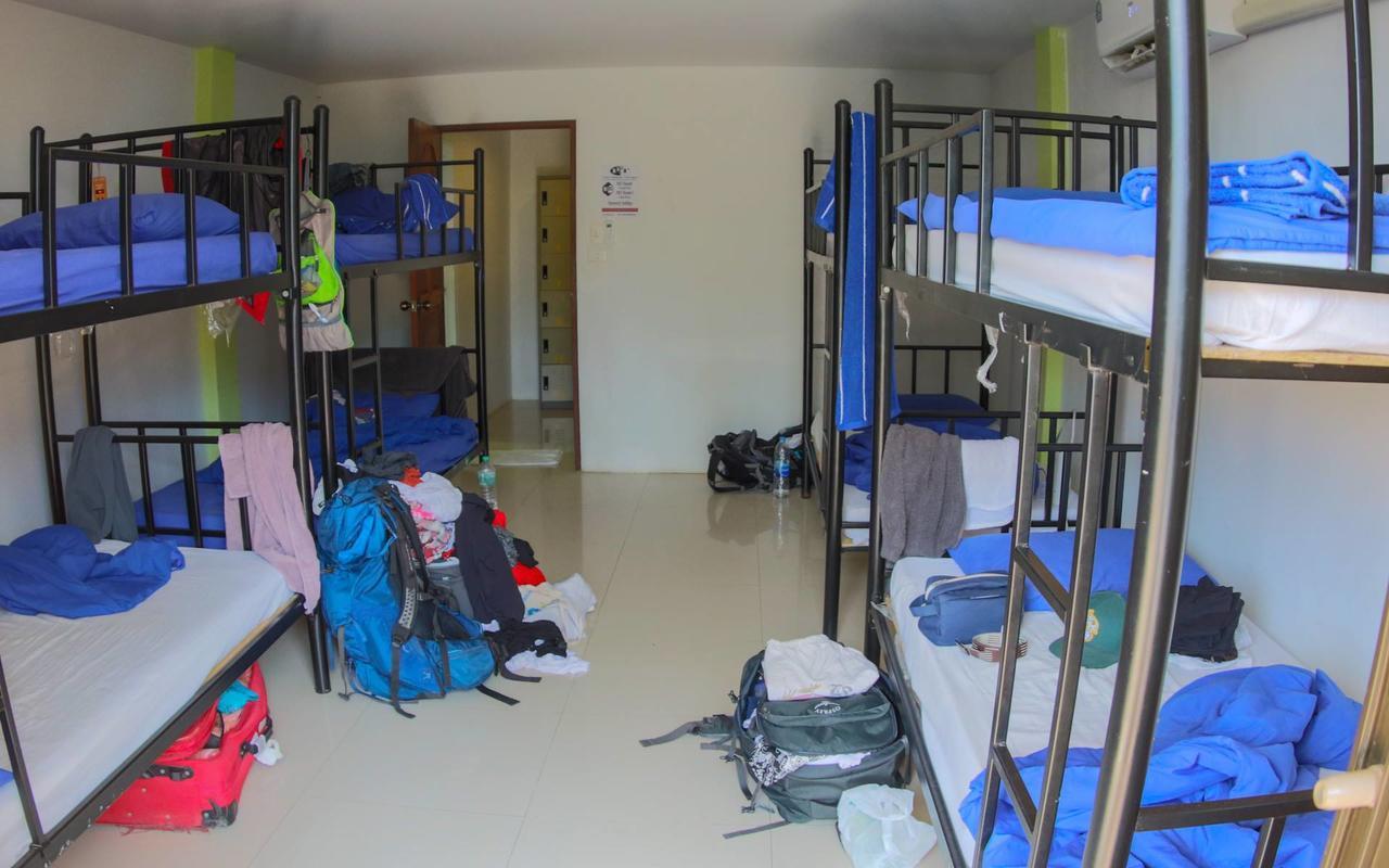 P & T Hostel Bangrak Kültér fotó